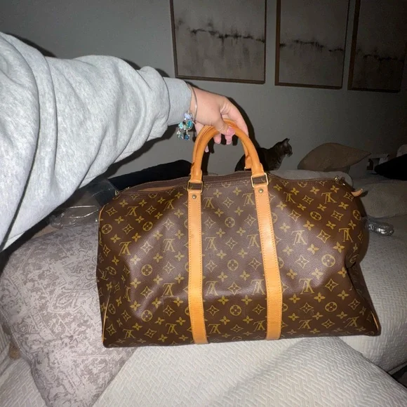 Authentic Keep all 50